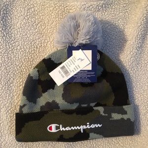 ••CUTE CAMOUFLAGE BEANIE••